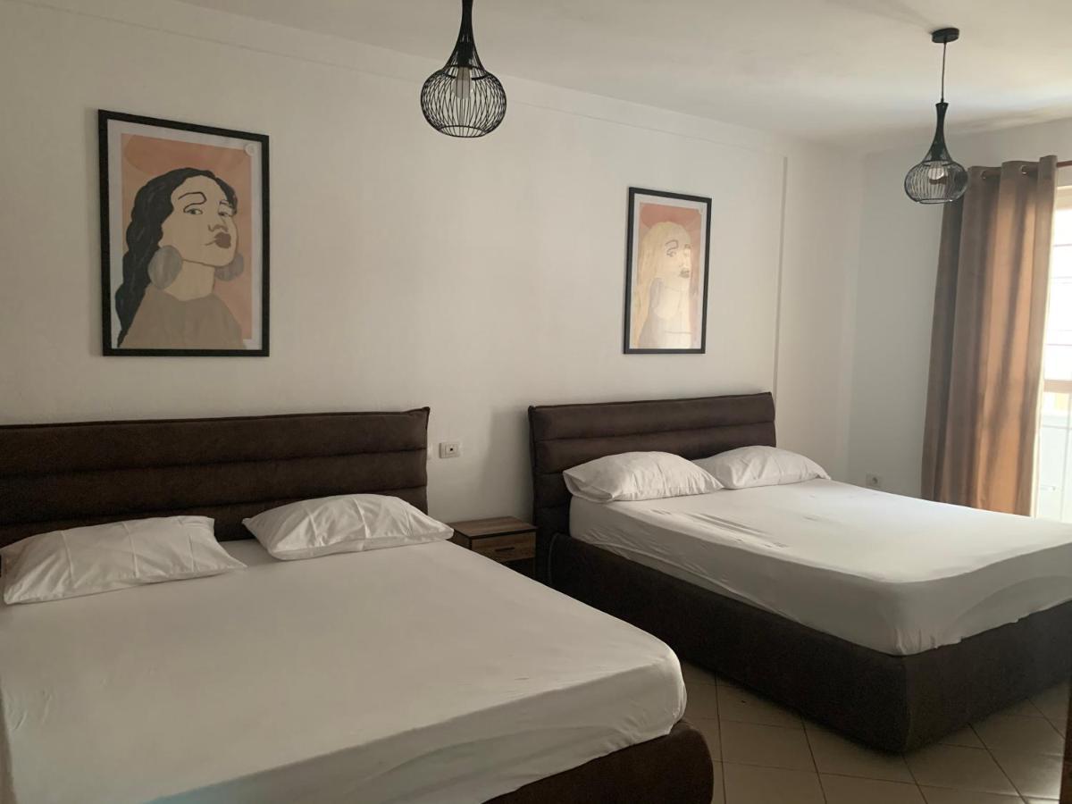 Guest House Ondine Shengjin Exterior photo